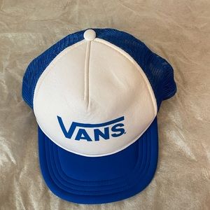 Brand new vans trucker hat